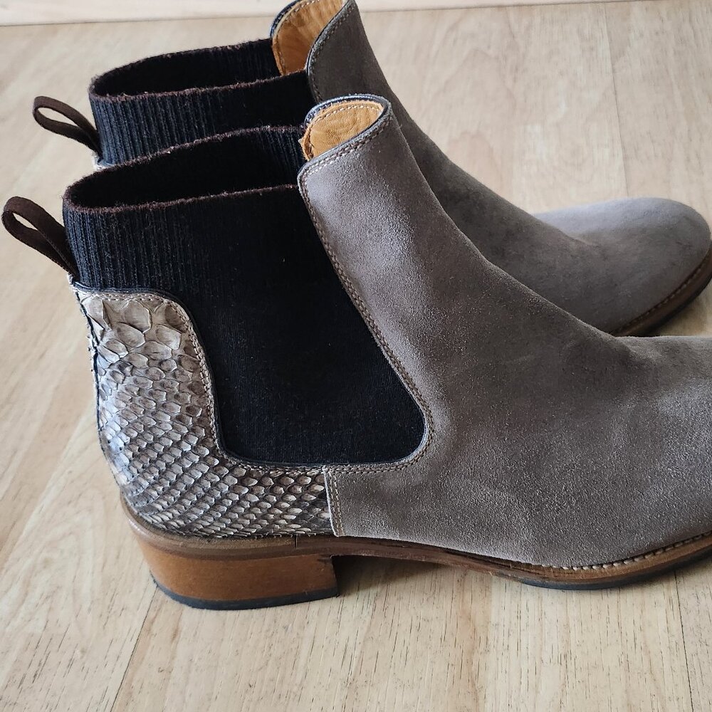 Magnanni Jayde Chelsea Ankle Women's Boot Size 10